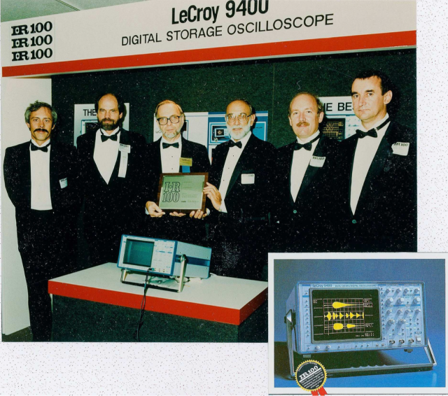 Walter LeCroy（左二）和他的团队因 2 型示波器而获奖。